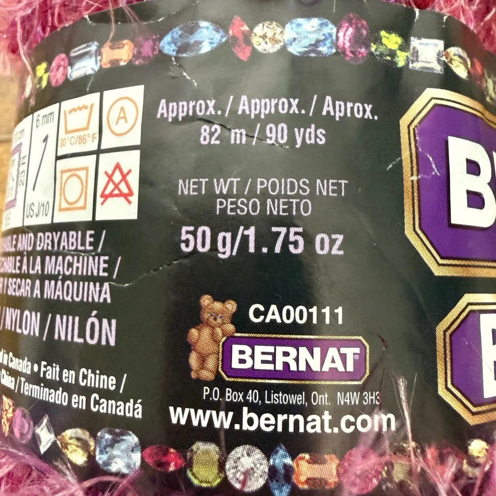 Y2K Bernat Bling Bling Yarn Cabaret Crimson Bulky Knit Crochet Craft 50g 90 yrds